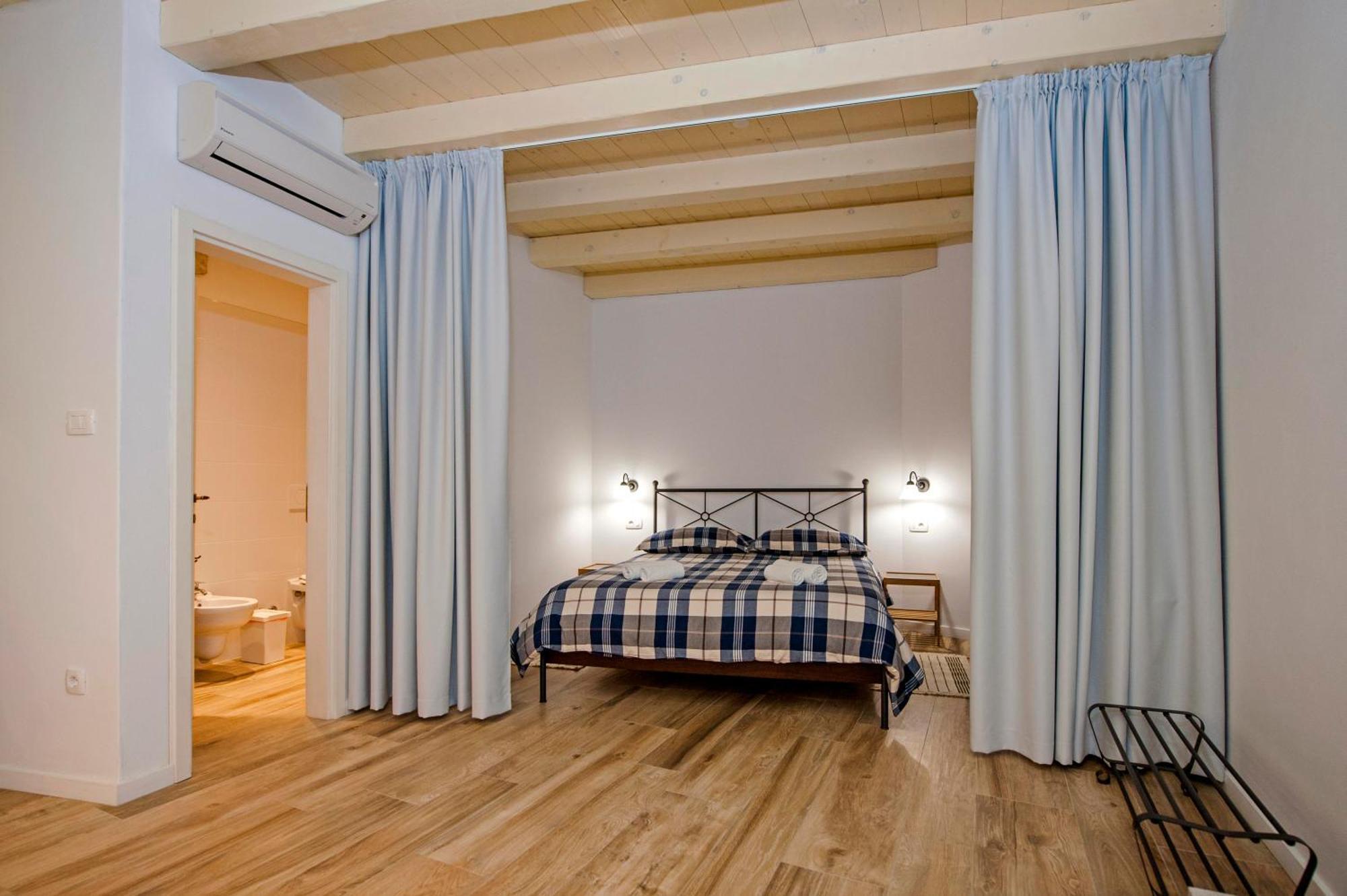 Apartments Tizi Ровинь Экстерьер фото